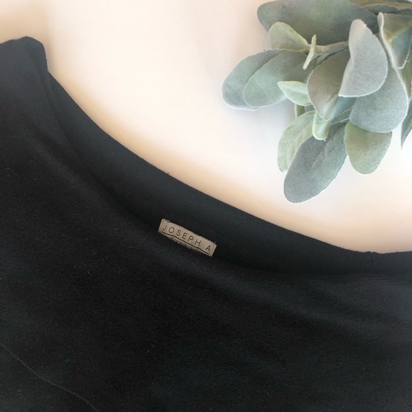 Joesph A Off-Shoulder Top - Picture 5 of 7